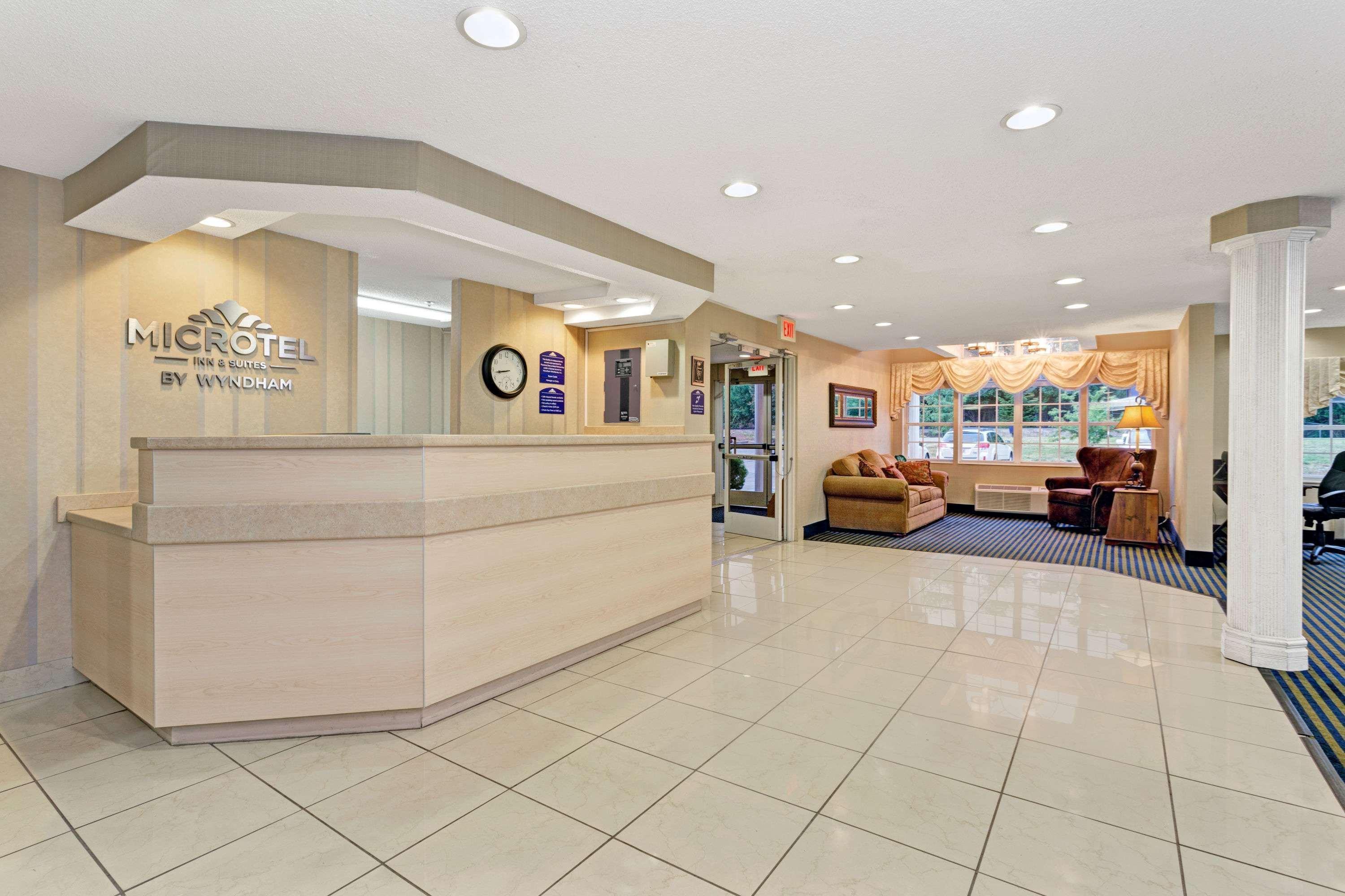 Microtel Inn & Suites By Wyndham Florence/Cincinnati Airpo Εξωτερικό φωτογραφία