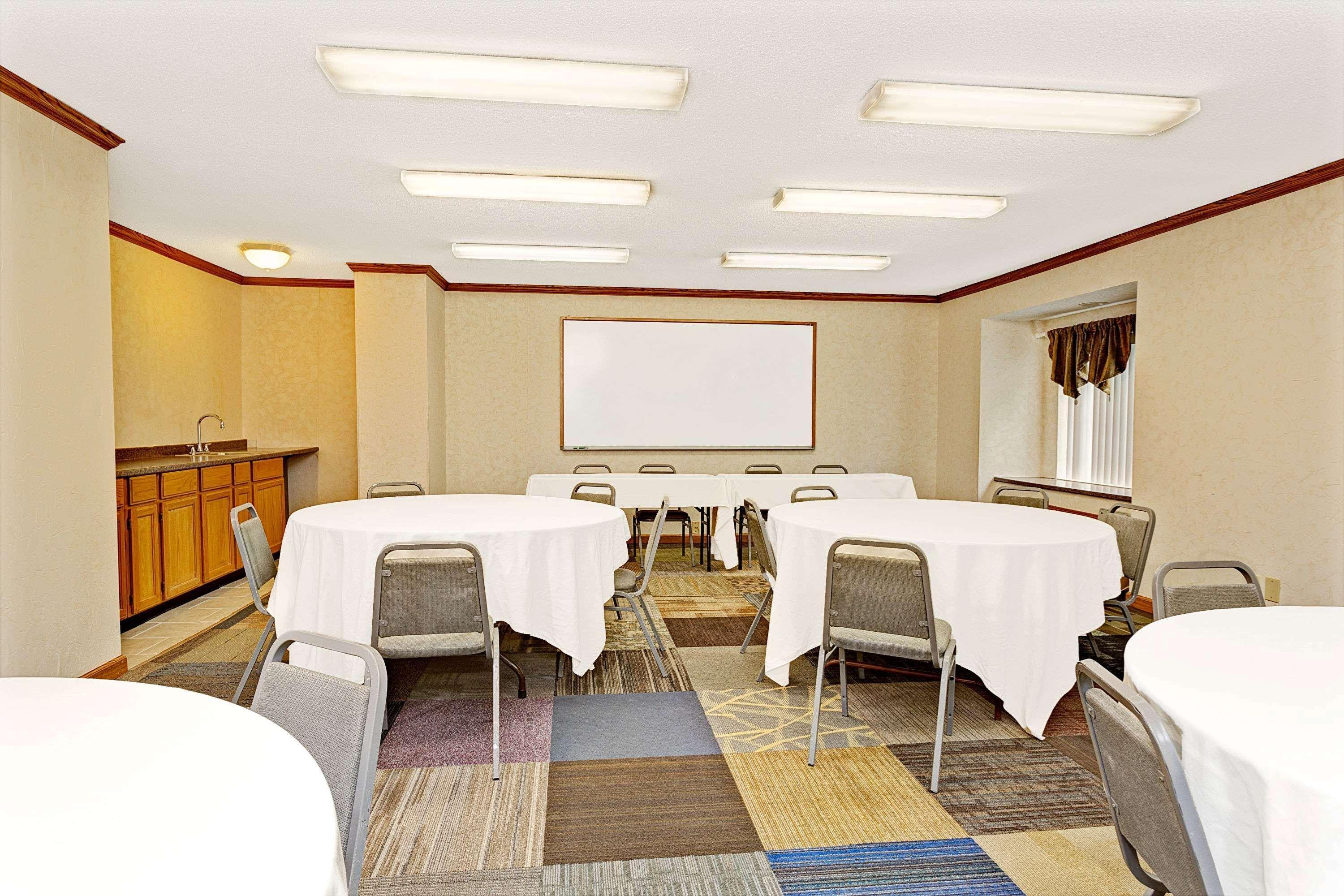 Microtel Inn & Suites By Wyndham Florence/Cincinnati Airpo Εξωτερικό φωτογραφία
