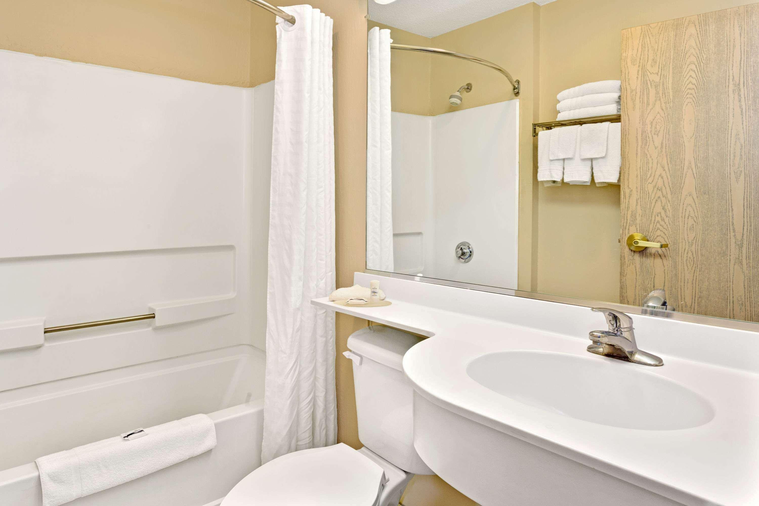 Microtel Inn & Suites By Wyndham Florence/Cincinnati Airpo Εξωτερικό φωτογραφία