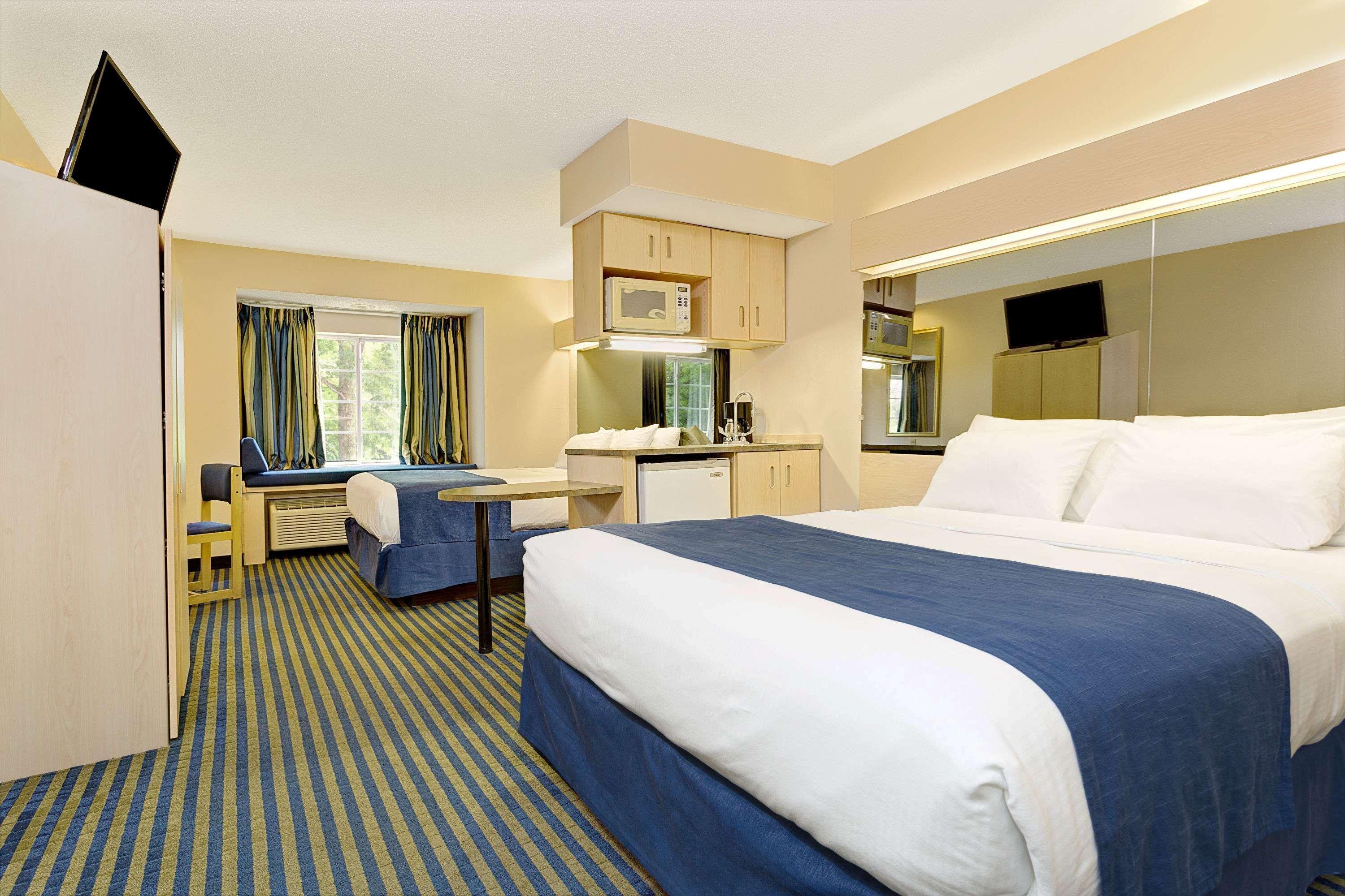 Microtel Inn & Suites By Wyndham Florence/Cincinnati Airpo Εξωτερικό φωτογραφία