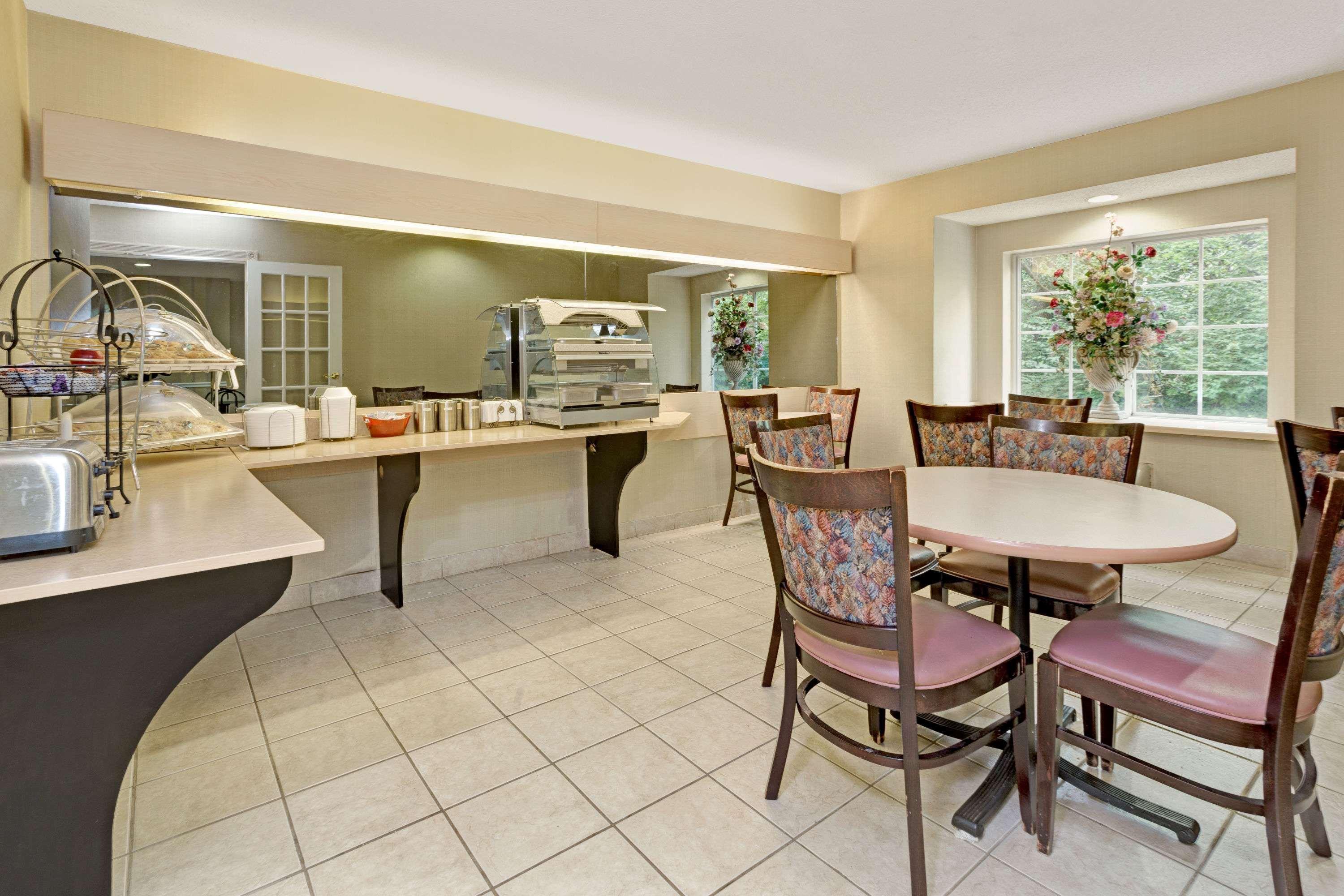 Microtel Inn & Suites By Wyndham Florence/Cincinnati Airpo Εξωτερικό φωτογραφία
