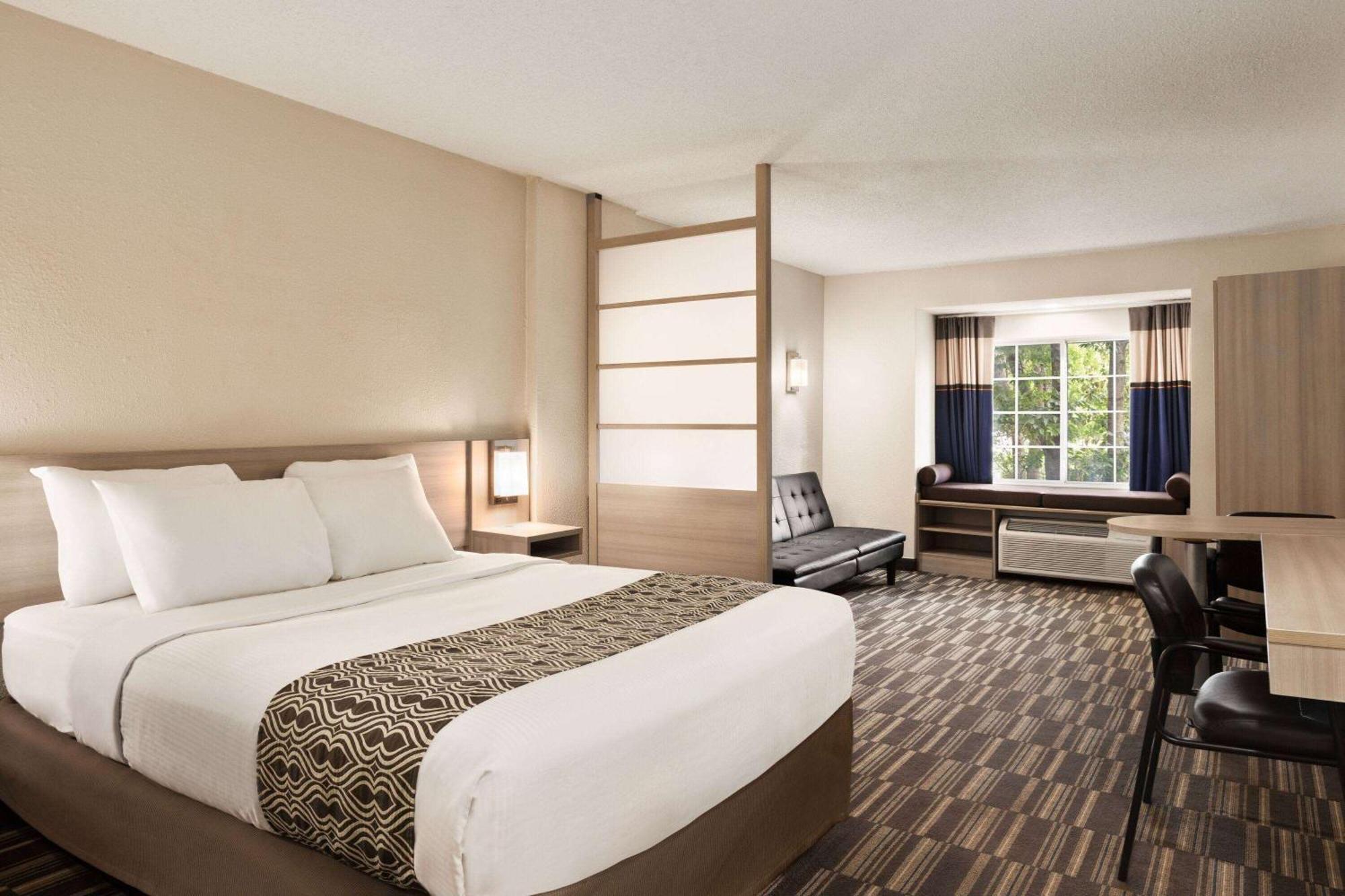 Microtel Inn & Suites By Wyndham Florence/Cincinnati Airpo Εξωτερικό φωτογραφία